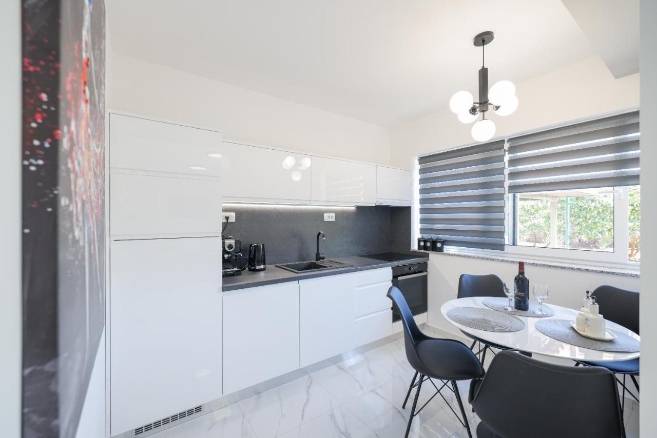 Studio Apartman Natale ซาดาร์ ภายนอก รูปภาพ