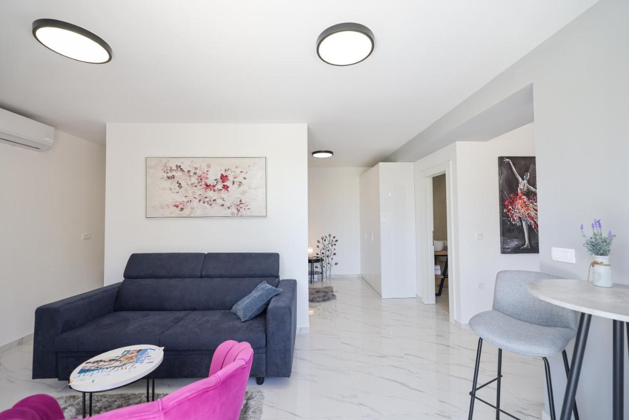 Studio Apartman Natale ซาดาร์ ภายนอก รูปภาพ