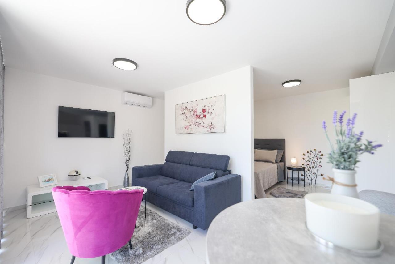 Studio Apartman Natale ซาดาร์ ภายนอก รูปภาพ